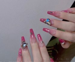 -LILY NAILS美甲美睫