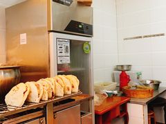 面包甜点陈列柜-盘飧市(春熙路店)