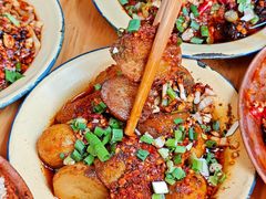 -拈签一笑黄牛肉辣卤串串