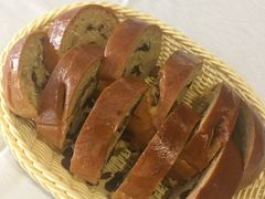 -马克西姆俄罗斯餐厅(通亚街店)