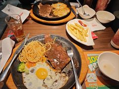-豪享来牛排(人民店)