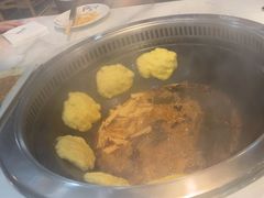 -哈尔滨烧烤·山河村铁锅炖(交大店)