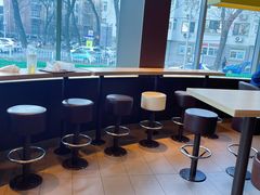 -麦当劳(南京路2店)