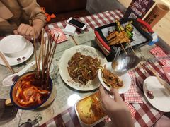 -蚝火爆·烧烤餐厅