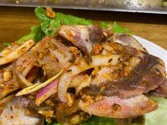 弹牛舌-三肥两瘦烤肉(鹿城店)