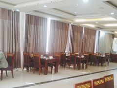-巨鼎酒店(擂鼓石店)