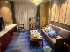 -威海铂丽斯国际大酒店(威海高铁站店)