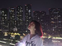 -南京眼步行桥