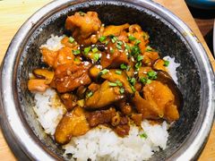 -明洞阿姨·韩式酱蟹烤肉·创意料理(三元桥店)