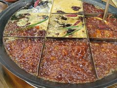 -正南齊北重庆老火锅(光华村直营店)