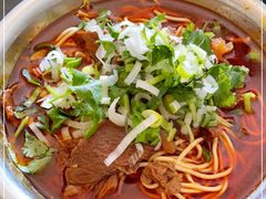 -薛记襄阳香辣牛肉面(平安路店)