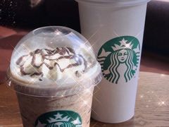 -星巴克臻选(济南万达店)