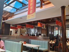 -阿瓦山寨·湘菜现炒·剁椒鱼头王(咸阳总店)