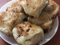 -宝瑞门钉肉饼店