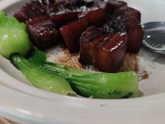 老青岛红烧肉-捞饭-味莊·青岛菜(云霄路店)