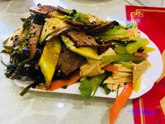 -华盛园卷子王农家菜水库鱼