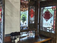 -桥香园云南过桥米线(金马碧鸡店)