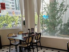 -红东阁东北菜烤肉酒馆(CROSS万象汇店)