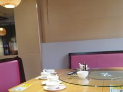 -嫩芽 ·地道重庆菜(十八梯露台夜景店)