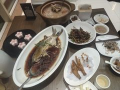 -大中华酒楼·主席武昌鱼·武汉美食地标(江汉路步行街店)
