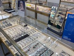 -世纪大明眼镜·林德伯格·蔡司官方授权店(武昌旗舰店)