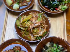-李与白包子铺(桐梓林店)