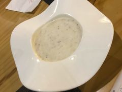 奶油蘑菇汤-清真·艾美可餐厅(大悦汇店)