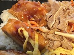 -全家便利店(杭州龙翔桥地铁站店)