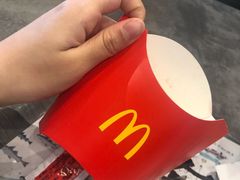 -麦当劳(展览路店)