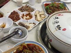 -土连锅·现熬养生汤锅(梁家巷店)
