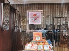 -VENCHI 闻绮(上海佛罗伦萨小镇店)
