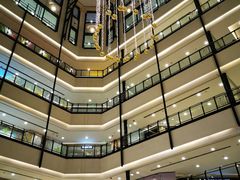 -梅龙镇广场