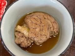 -金卯白肉罩火烧