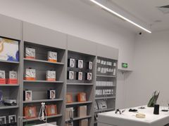 -Apple授权专营店(德汇万达店)