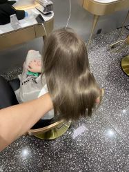 -Tloml salon