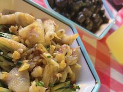 -顶峰夜宴·龙虾烧烤大排档(九江学院店)