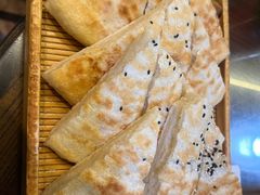 特色饽饽饼-王明古法砂锅居(开化寺店)