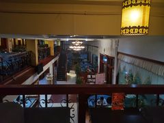 -OLD TREE老树咖啡·西餐厅(台山人工湖店)