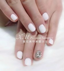 -夏花美甲美睫