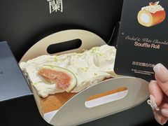 -白蘭BLANK(杭州湖滨银泰in77C区店)