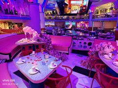 -巴特餐饮6加1音乐餐吧·新疆菜