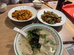 -护国寺小吃店(红莲南路店)