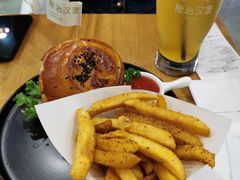 -龙治汉堡(中华城店)