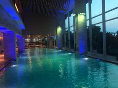 -苏州金鸡湖中茵皇冠假日酒店