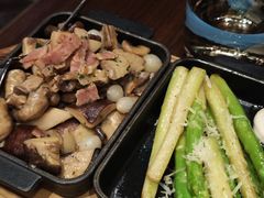 -恰餐厅及酒吧 CHAR Bar & Grill (北京丽都皇冠假日店)