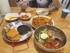 -多宾韩国料理(学衡路店)