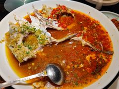 双色鸳鸯鱼头王-望湘园·洞庭渔宴(浦江欢乐颂店)