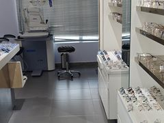 -视野联行眼镜•蔡司•依视路(温江店)