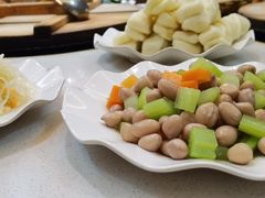 -象牙山铁锅炖(汇东郦城店)