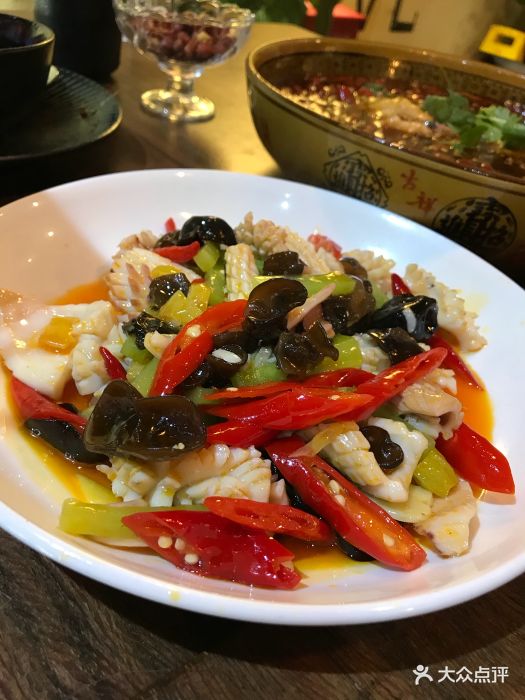 遇见川菜(万达店)火爆鱿鱼卷图片 - 第1张